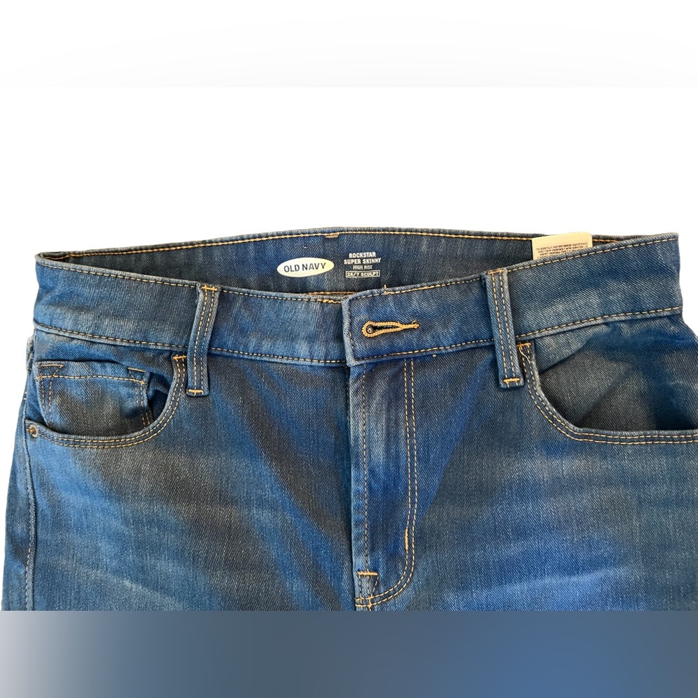 Old Navy super stretch Rockstar jeggings size 6